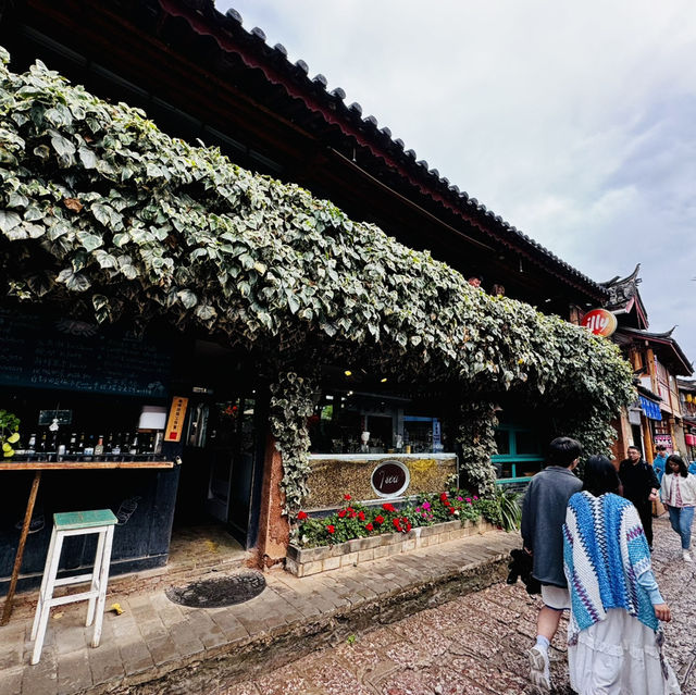 Quirky finds in cosy old town