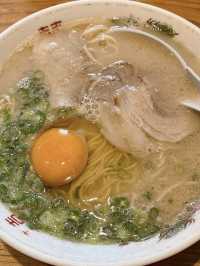 【福岡グルメ】いつも行列ができるという久留米ラーメン店🍜