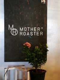 แวะมาทานกาแฟคุณแม่ที่ Mother Roaster 
