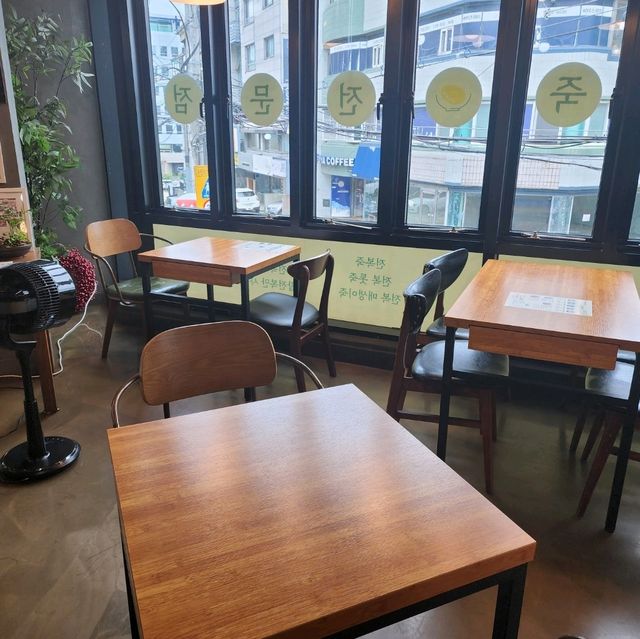 【韓国アワビ粥】カンナムで食べるアワビ粥専門店ジニアワビ粥