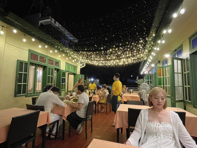 泰國普吉 老城區米其林代表 Raya Restaurant ร้านอาหาร ระย้า
