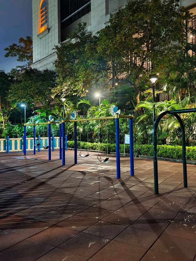 櫻桃街公園遊樂場：家庭娛樂好去處，適合聚會同放鬆