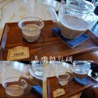 台北時尚奶茶餐廳😋