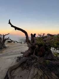 Journey to Mt. ijen: A Sunrise Hike