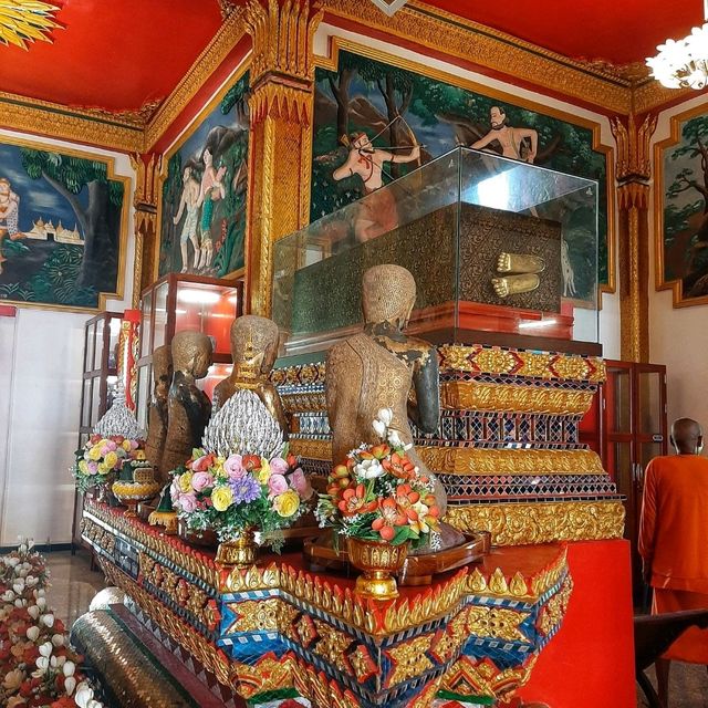 พระเจ้าเข้านิพพาน หนึ่งเดียวที่วัดท่าฬ่อ