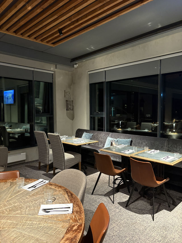아이슬란드 여행 중 기념하기 좋은 레스토랑 ‘Fosshótel Núpar’🍽️