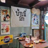 คาเฟ่ย้อนยุค บ้านทรัพสุวรรณ ☕☕☕