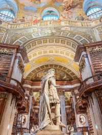 【オーストリア】世界一美しいと称される国立図書館