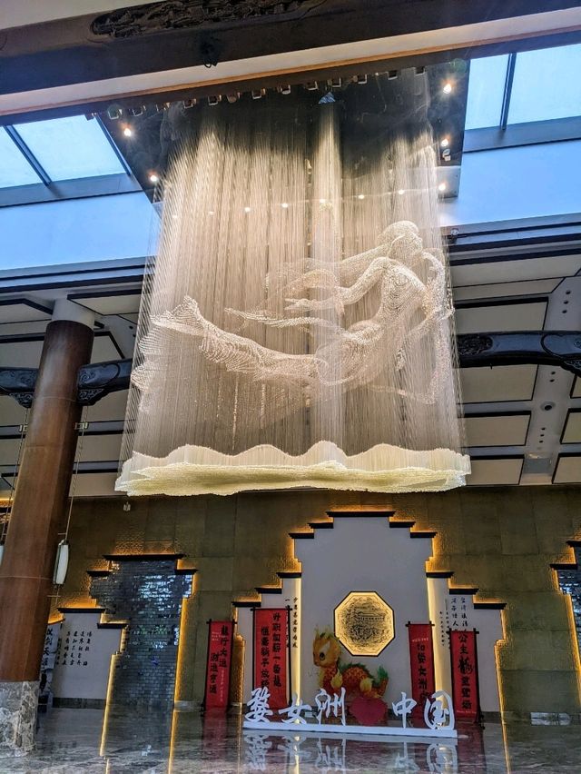 婺女飛天、懸空金閣，新興網美打卡勝地：婺女州度假區