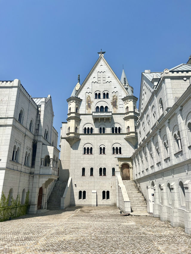 【兵庫旅行】姫路／世界の有名建造物のレプリカを見学できるテーマパーク