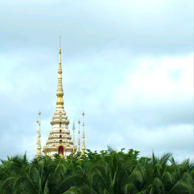วัดหลวงพ่อโต จ.นครราชสีมา