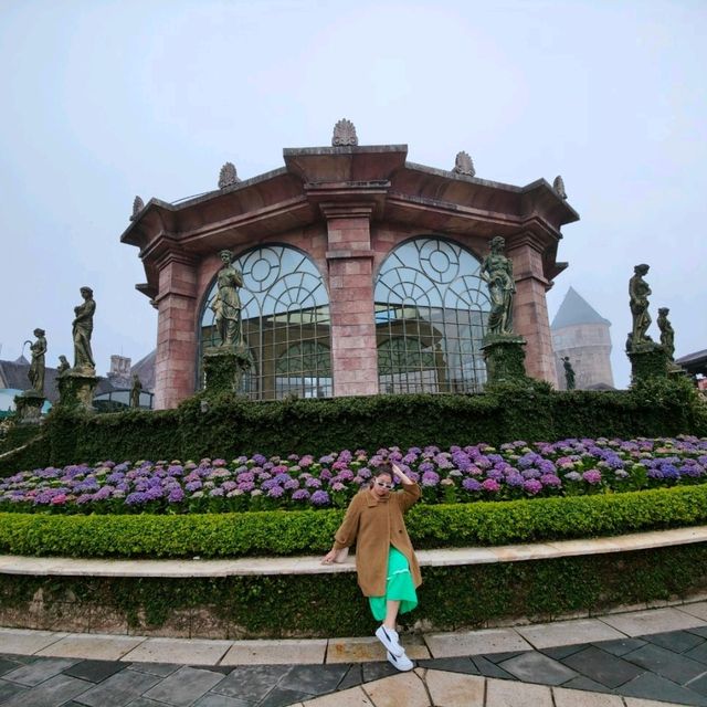 บานาฮิลล์ เมืองเเห่งสายหมอก 