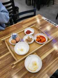 여수에서 뜨끈하게 즐기는 콩나물국밥