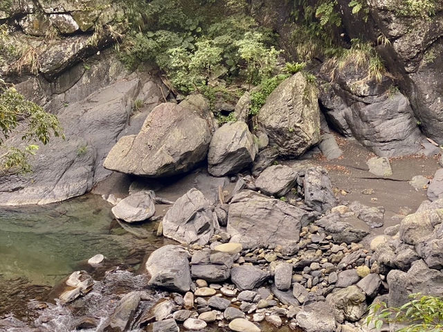 信賢步道看瀑布群輕鬆走