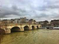 🇫🇷The Serene Seine River in Paris🇫🇷
