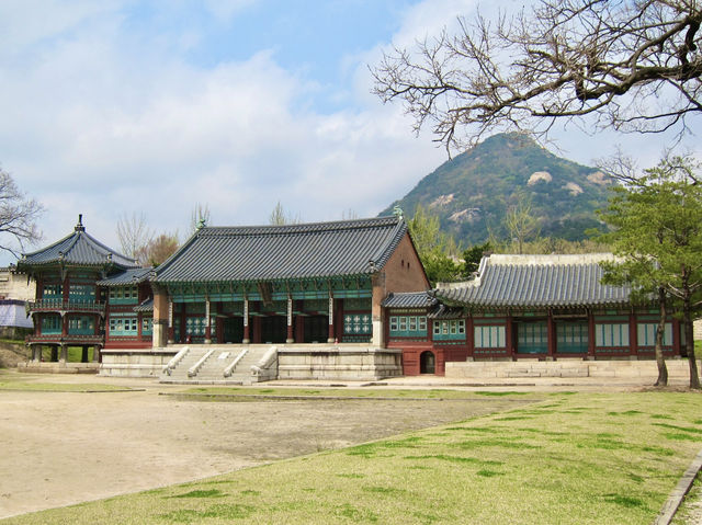 Stepping Into Seoul’s Royal Past: Gyeongbokgung Palace