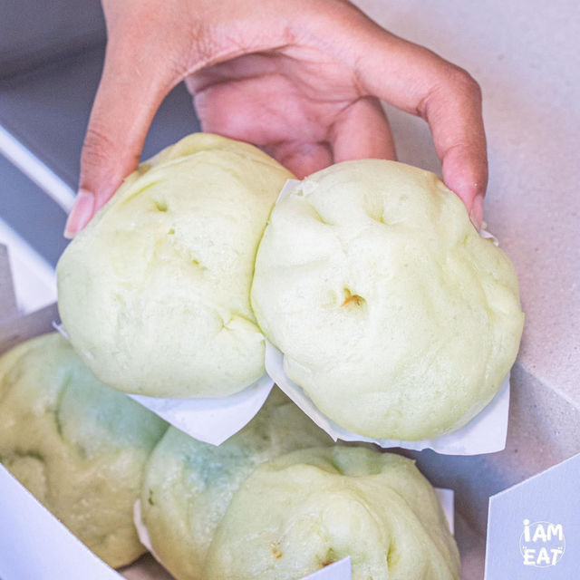 ซาลาเปาใบเตยเจ้าเก่าแก่ย่านโชคชัยสี่