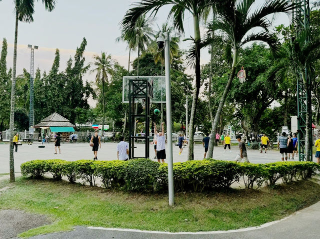 Buak Hard Public Park