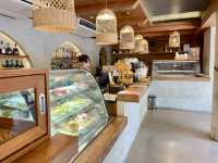 Aloha Beach Cafe บางแสน: กับเมนูพิเศษเดือนวาเลนไทน์