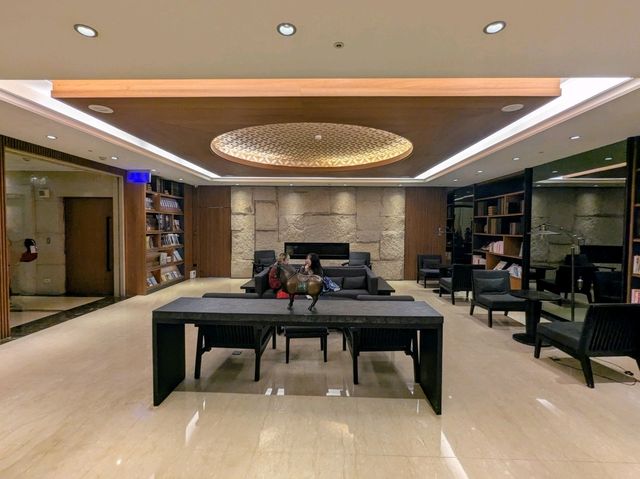 以海鮮自助百匯聞名的「台南桂田酒店 Queena Plaza Hotel」