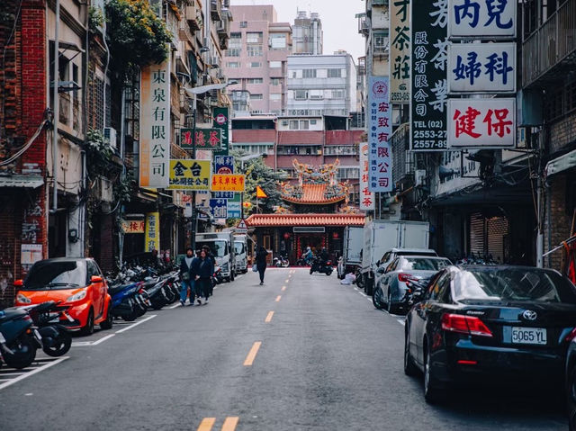 走進迪化街 尋找歲月留下的靈魂與溫度