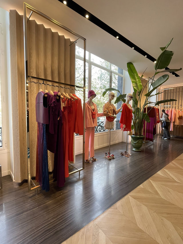 🇫🇷 Longchamp at Champs-Élysées