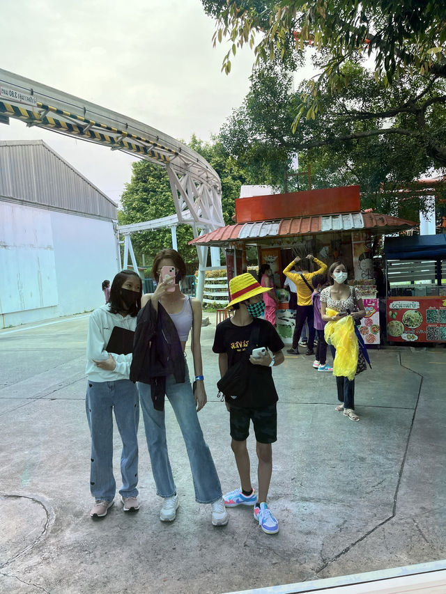 Spending a day at Bangkok’s DreamWorld 