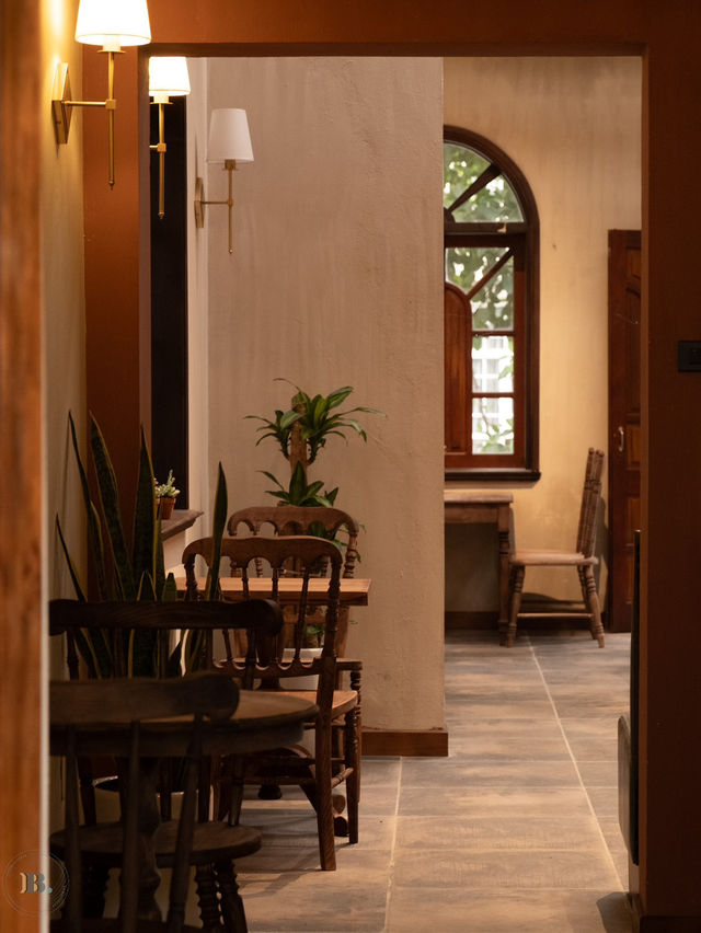 HANOI MOMENT HANOI MOMENT