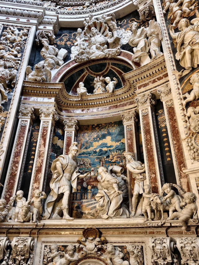 Chiesa del Gesù: A Masterpiece of Sicilian Baroque in Palermo 