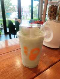 Trimm Lounge Cafe & Restaurant