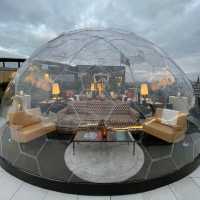 a sophisticated dining expericne with seine views