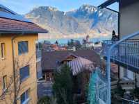 スイスの美しい小都市シュピーツ（Spiez）：トゥーン湖の絶景と水辺の魅力