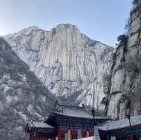 華山登山實用指南｜不同體能怎麼選路線？