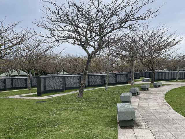 和平紀念公園（糸滿市）