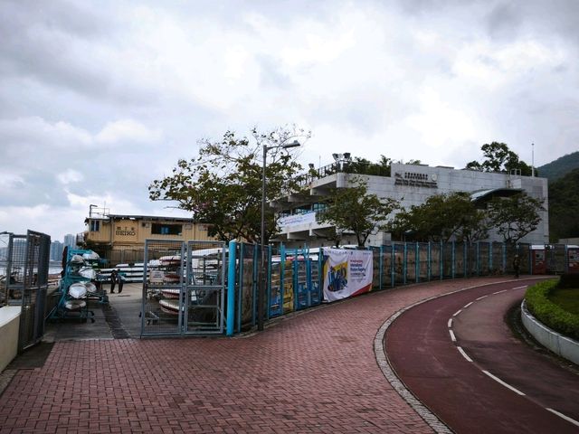 舒適的沙田城門河畔櫻花園