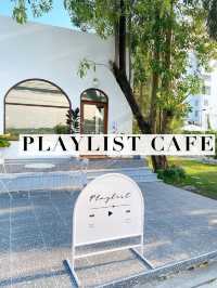 Playlistcafe 🏡🍃 