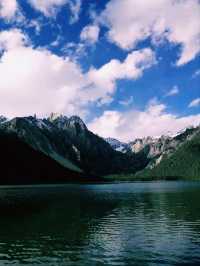 中國四川巴塘著名景點：措普溝，適合打卡拍照📸