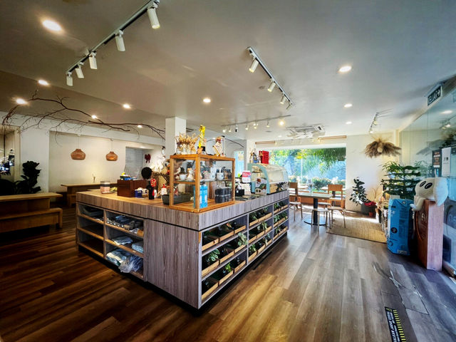 Project Can Café – A Hidden Gem in Penang’s Art Scene