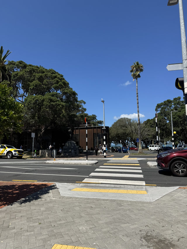 Quick stop at Devonport 🛥️