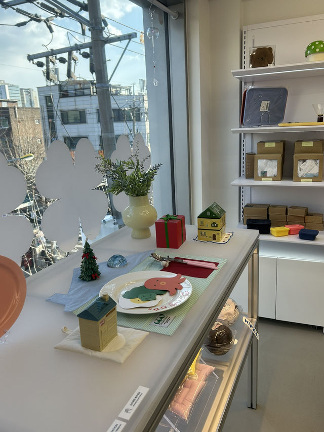 연남동에서 시간 순삭! 메이드바이 연남점 다녀왔어요 🛍️✨