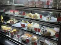 ไปกินเค้กอร่อยๆที่ cake cafe