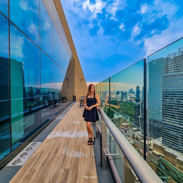 คาเฟ่ ร้านอาหาร บน rooftop ใจกลางกรุง