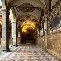 🏛️ *"A Scholar's Retreat: Time-Traveling Through Bologna's Archiginnasio"* ✒️📚