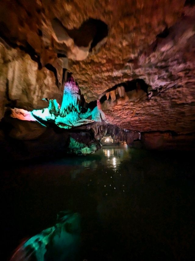 Temples and Caves, The better version of Halong Bay