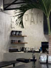 Coffee above the waves in Kuta