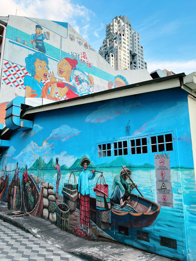 Discover the Artistic Charm of Dang Wangi: Mural Walk Through Malaysian Culture