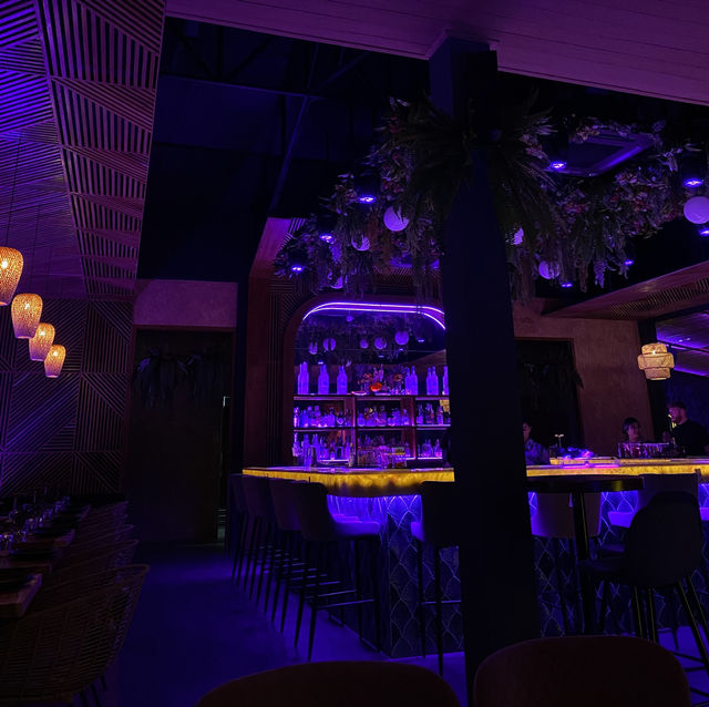 Groov Gastrobar
