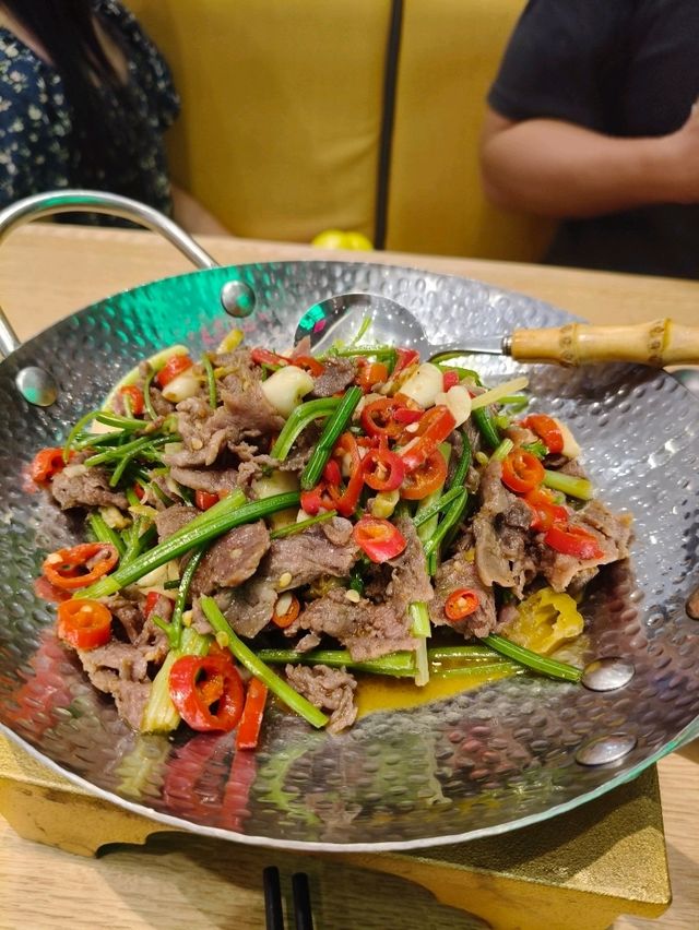 Savor the Spice of Hunan at "农耕记" (Nong Geng Ji) - AEON Tebrau City