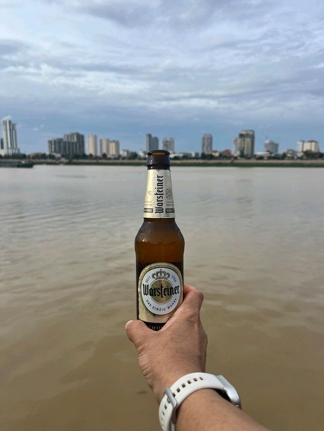 From Cane to Coffee: Liquid Gems of Phnom Penh