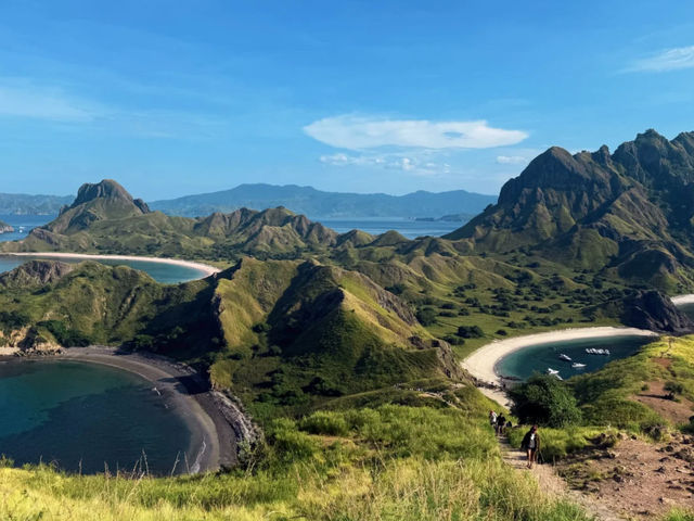 🤩 Padar Island: Even More Stunning Than You Imagine! ☀️